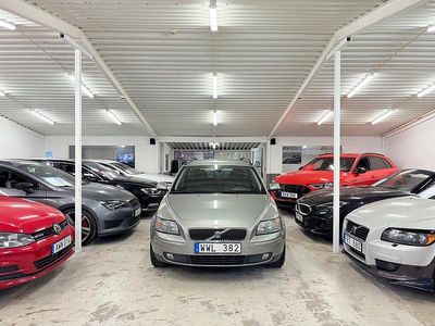 Ljusgrön Begagnad 2005 Volvo V50 Kombi | 54 900 kr (Dyr)