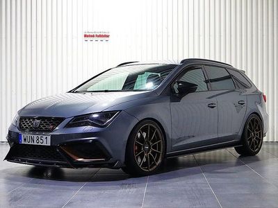 Begagnad Seat Leon ST 4Drive 301 HK (221 kW) 2018 Grå Kombi
