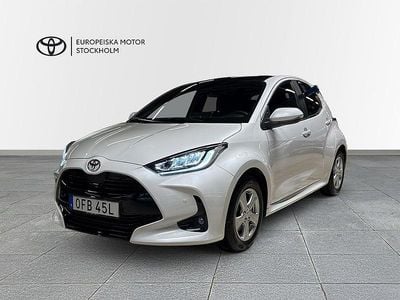 Begagnad Toyota Yaris 2025 Vit Halvkombi