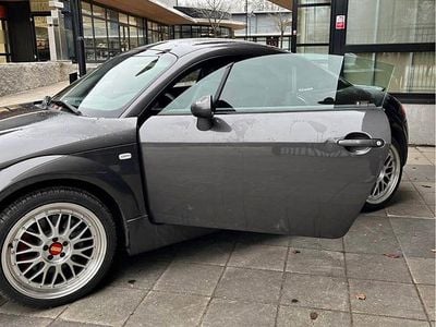 Begagnad 1999 Audi TT Sportkupé | 33 000 kr (Marknadspris)