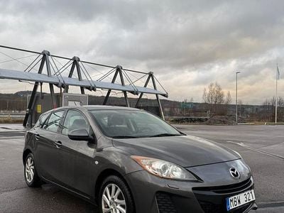 Begagnad Mazda 3 Inclusive 115 HK (84 kW) 2011