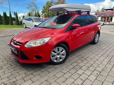 Röd Begagnad 2013 Ford Focus Trend Kombi | 59 800 kr (Marknadspris)