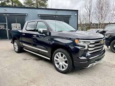 begagnad Chevrolet Silverado High Country 6.2 V8 4WD Lågskatt!