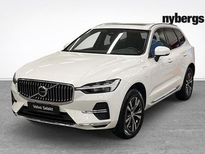 Vit Begagnad 2023 Volvo XC60 SUV | 389 000 kr (Bra pris)