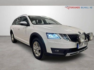 Vit Begagnad 2018 Skoda Octavia Scout Kombi | 184 900 kr (Lite dyr)