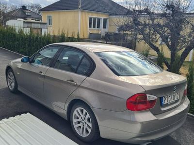 begagnad BMW 320 i Sedan Advantage Euro 4