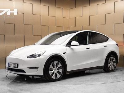 Begagnad Tesla Model Y Long Range AWD 378 kW (514 HK) 2023 Vit SUV