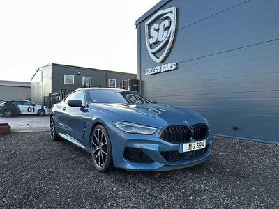 Blå Begagnad 2018 BMW M850 Shadowline Sportkupé | 449 900 kr