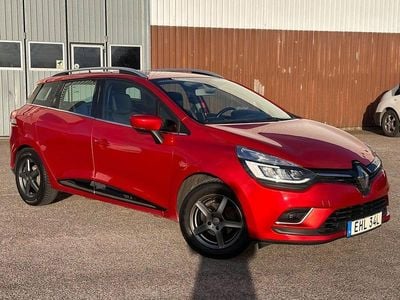 Röd Begagnad 2019 Renault Clio IV Intens Kombi | 89 000 kr (Marknadspris)