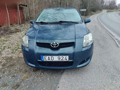 begagnad Toyota Auris 5-dörrar 2.2 D-CAT Euro 5