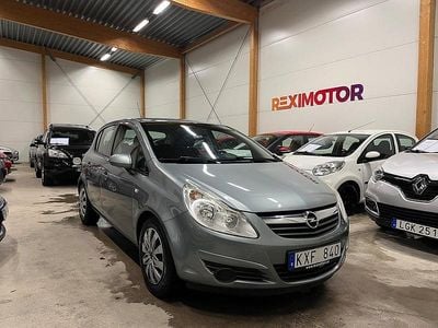 Grå Begagnad 2010 Opel Corsa Enjoy Halvkombi | 64 900 kr (Marknadspris)