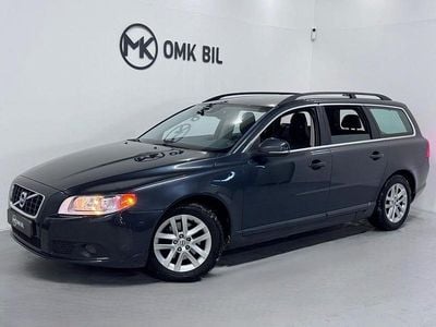 Begagnad Volvo V70 Momentum 116 HK (85 kW) 2011 Grå Kombi