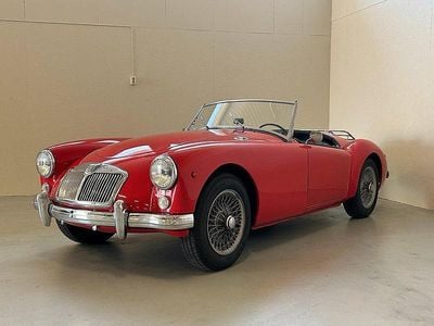 Begagnad MG MGA 107 HK (78 kW) 1956 Röd Cab