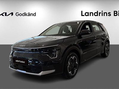 Mörkgrå Begagnad 2023 Kia e-Niro SUV | 340 300 kr (Marknadspris)