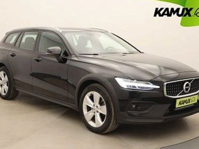 begagnad Volvo V60 CC Cross Country B4 AWD H K Kamera Navi Drag 2021, Kombi