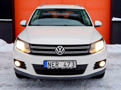 Vit Begagnad 2012 VW Tiguan Sportline SUV | 79 900 kr (Marknadspris)