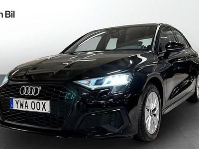 Brilliantsvart Begagnad 2022 Audi A3 Sportback e-tron Proline Halvkombi | 289 000 kr (Marknadspris)