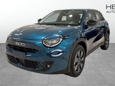 Ny Fiat 600 Icon 110 HK (80 kW) 2025 Blå Halvkombi