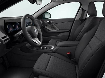 Skyscraper grey metallic Begagnad 2000 BMW 120 Halvkombi | 417 100 kr