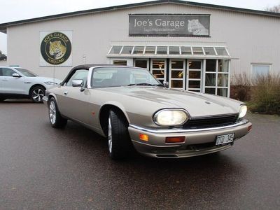 Ljusbrun Begagnad 1995 Jaguar XJS Cab | 199 000 kr