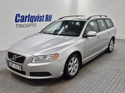 Begagnad Volvo V70 Kinetic 114 HK (83 kW) 2013 Silver metallic Kombi