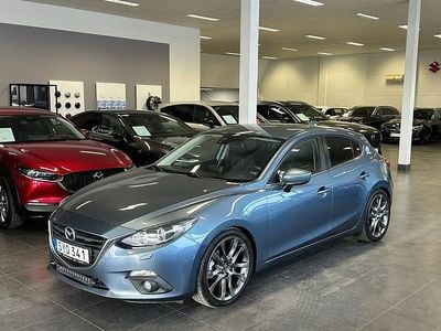 Begagnad Mazda 3 Core 120 HK (88 kW) 2014 Blå Halvkombi
