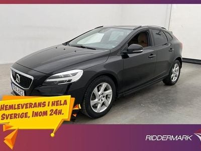Svart Begagnad 2019 Volvo V40 CC Plus Kombi | 209 800 kr (Marknadspris)