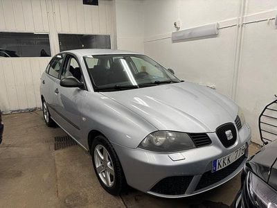 Silver Begagnad 2007 Seat Ibiza Halvkombi | 19 900 kr (Marknadspris)