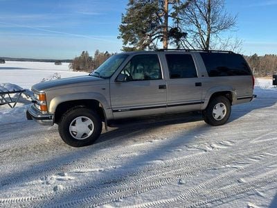Begagnad Chevrolet Suburban 259 HK (190 kW) 1999 SUV