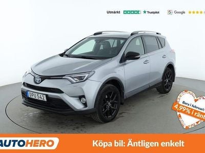 Begagnad Toyota RAV4 Hybrid Edition 200 HK (147 kW) 2018 Silver SUV