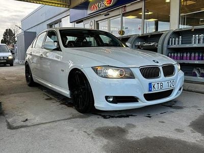 Begagnad 2010 BMW 325 Sedan | 62 000 kr (Superpris)