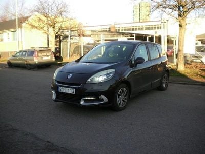 Svart Begagnad 2013 Renault Scénic III Minibuss | 45 000 kr (Superpris)
