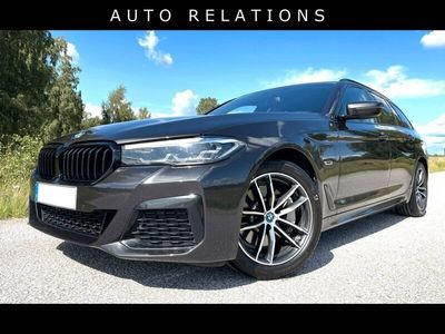 Begagnad BMW 530e M Sport 293 HK (215 kW) 2023 Mörk grå sophistogrå brillanteffekt metallic Kombi