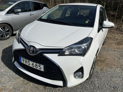 begagnad Toyota Yaris 5-dörrar 1.33 Dual VVT-i Euro 6