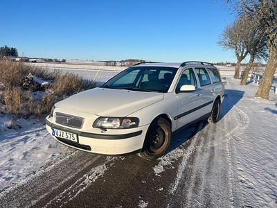 Begagnad 2004 Volvo V70 Kombi | 13 000 kr (Marknadspris)