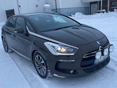 Begagnad 2013 Citroën DS5 Halvkombi | 69 500 kr (Marknadspris)
