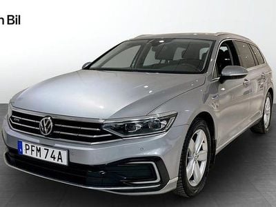Silver Begagnad 2019 VW Passat GTE Kombi | 214 500 kr (Marknadspris)
