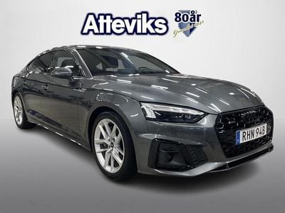 Grå Begagnad 2024 Audi A5 Sportback Proline Halvkombi | 499 900 kr