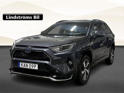 Grå Begagnad 2021 Toyota RAV4 Edition SUV | 349 900 kr (Marknadspris)