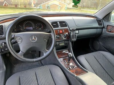 Mercedes CLK320