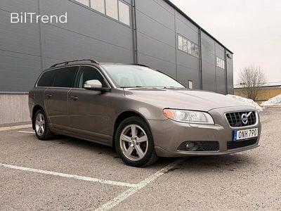 Grå Begagnad 2010 Volvo V70 Momentum Kombi | 59 900 kr (Bra pris)