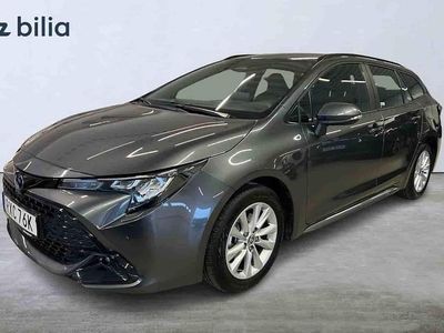 Grå Begagnad 2025 Toyota Corolla Kombi | 314 990 kr
