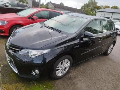 Toyota Auris Hybrid