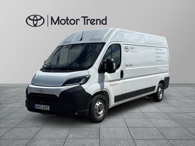 Vit Ny 2025 Toyota Proace Minibuss | 519 900 kr