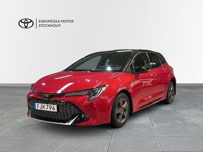 Röd Begagnad 2021 Toyota Corolla Sport Halvkombi | 264 900 kr (Marknadspris)