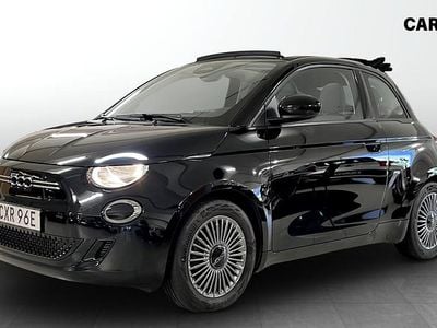Svart Begagnad 2022 Fiat 500e | 199 900 kr