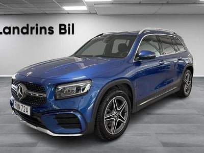 Mercedes GLB220