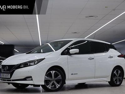 Vit Begagnad 2019 Nissan Leaf 360º Halvkombi | 134 900 kr (Marknadspris)