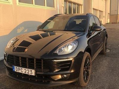 Porsche Macan S
