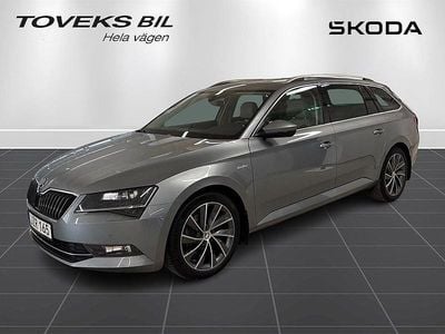 Grå Begagnad 2015 Skoda Superb LAURIN & KLEMENT Kombi | 224 900 kr (Lite dyr)